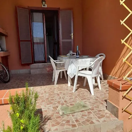 Casa Vacanze 800 Mt Dal Mare Vakantiehuis *